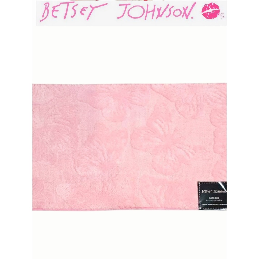 Betsey Johnson Butterfly Embossed Plush Bath Rug- Pink
